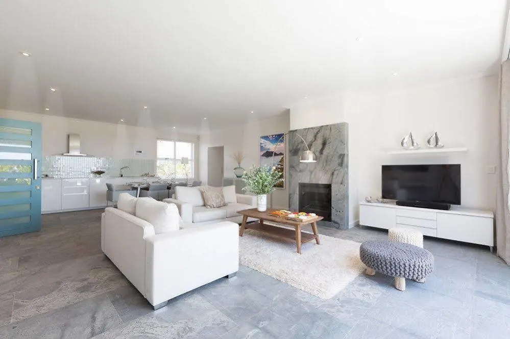 Atlantic Palms Apartment Cape Town Guest house